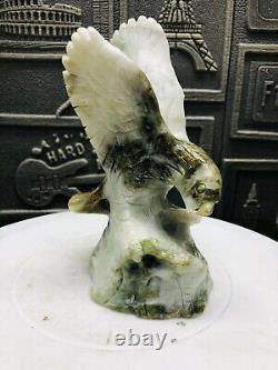 890g Natural Jade Quartz Hand Carved Eagle Head Skull Crystal Reiki Decor