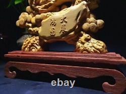 Chinese Natural Arborvitaewood Hand-carved Exquisite Eagle Statue 24242