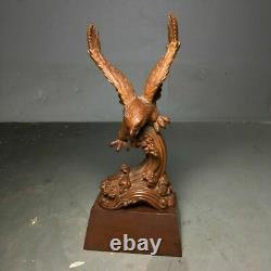 Chinese Natural Boxwood Hand carved Exquisite Eagle Statue 10978