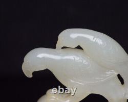 Chinese Natural Hetian Jade Hand-carved Exquisite eagle Statues 1036