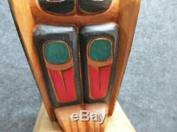 Classic Northwest Coast Design, Hand Carved Eagle Effigy Totem Pole, Wy-03429a