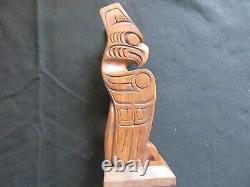 Classic Northwest Coast Design, Hand Carved Eagle Effigy Totem Pole, Wy-04667b