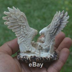 Double Eagles Carving 83mm Height T398 in Antler Hand Carved