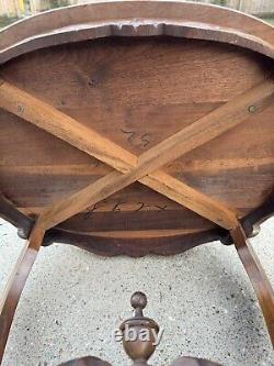 Early 1900s Hand Carved Eagle Oval Butlers Coffee Table Brown Wooden Mid Century