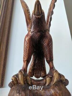 Hand-carved Folk Art Wooden Eagle Sculpture 18 1 piece of wood