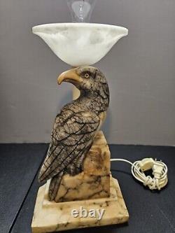 Italian Made around 1920. Beautiful Hand-carved Marble Eagle Table Lamp