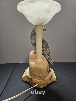 Italian Made around 1920. Beautiful Hand-carved Marble Eagle Table Lamp