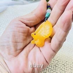 Natural Amber Gemstone Fly Eagle Hand-carved Bald Eagle Amulet Pendant Necklace