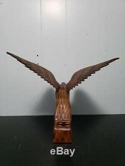 VTG. Hand Carved Wood Eagle Hawk Statue Bird Sculpture Home Decor MISSING BEAK