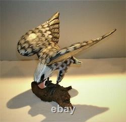 Vtg Hand Carved & Painted Wood Eagle Sculpture 8 1/4T x 8 Wing Span x 7L