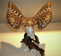 Vtg Hand Carved & Painted Wood Eagle Sculpture 8 3/4 T x 8 1/2 Wing Span x 8L
