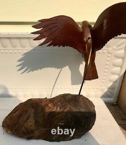 Vtg Wood Hand Carved Wood Eagle OOAK Statue Figurine Rare Wall Hanging USA Art