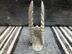 Zuni Eagle Fetish Carving. Hand carved by master carver Elfina Lowsayatee